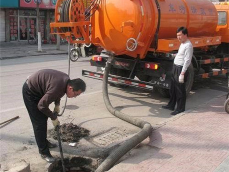 兴城清掏化粪池，健康生活从这里开始